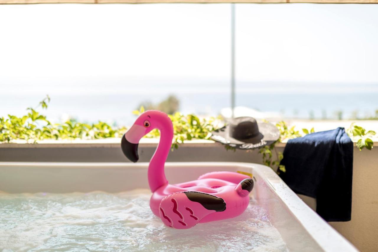 Velebis Superior Apartment - Luxurious One-Room Apartment With Jacuzzi - Prestigious Location By The Sea In The New City Center Of Znjan - Panoramic View Of The Sea And Islands - Free Garage Parking - Buralux Properties Split Exterior foto